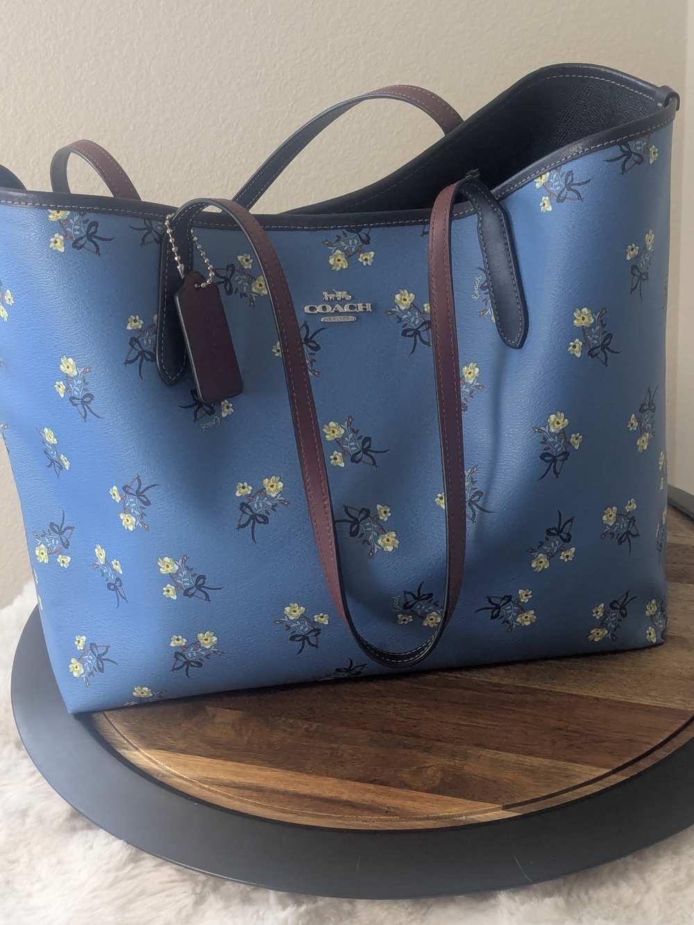 Coach City Tote Blue Floral Bow Print Pebbled Leather Shoulder Bag Large - Picture 5 of 16